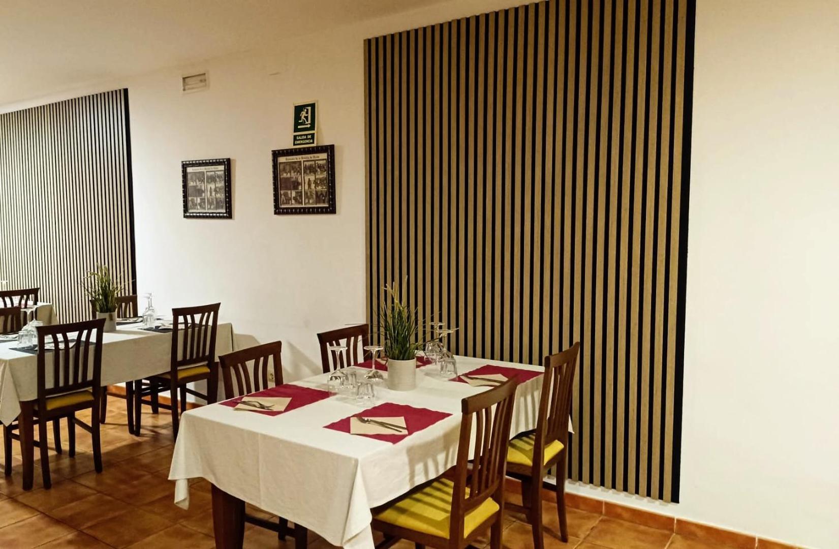 Hostal Restaurante Bustos Villarrubio Dış mekan fotoğraf